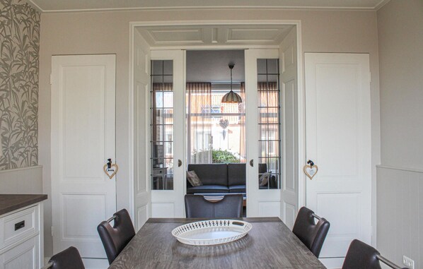 House | Living room | TV