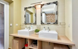 House | Bathroom - Amazing Home in Donja Batina With Wifi, Outdoor Swimming Pool and Heated Swimming Pool (Zlatar)