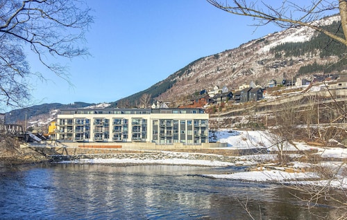 Beautiful Apartment in Voss With 2 Bedrooms and Wifi