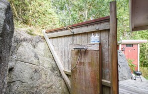 Exterior - Nice Home in Strömstad With 1 Bedrooms and Wifi (Stromstad)