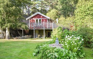 Exterior - Nice Home in Strömstad With 1 Bedrooms and Wifi (Stromstad)