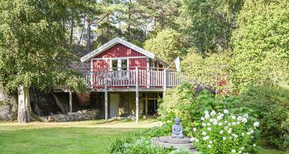 Nice Home in Strömstad With 1 Bedrooms and Wifi