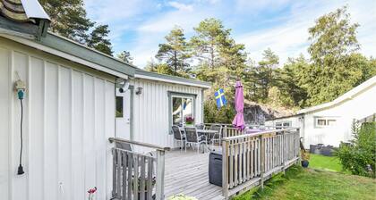 Nice Home in Strömstad With 1 Bedrooms and Wifi