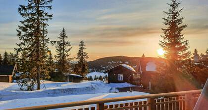 Amazing Home in Lillehammer With Wifi, 3 Bedrooms and Sauna