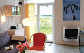 House (Deichblick 18 - Dorf 2) | Living room