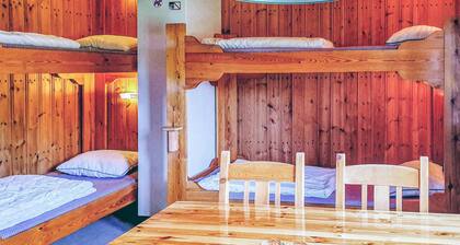 Beautiful Home in Sysslebäck With Wifi