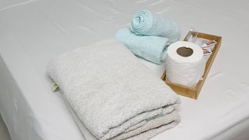 奢華客房, 1 張特大雙人床 | 手提電腦工作空間、免費 Wi-Fi、床單
