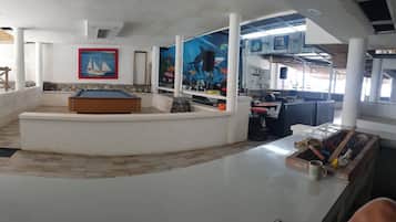 Beach bar
