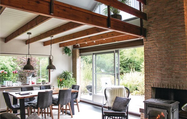 House (Bella Nova) | Living room | TV - Bella Nova (Zorgvlied)