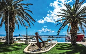 Exterior - Amazing Apartment in Baska Voda With Wifi, Outdoor Swimming Pool and Heated Swimming Pool (Baska Voda)