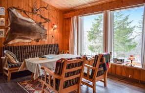 單棟房屋 (Granli) | 客廳 | 電視