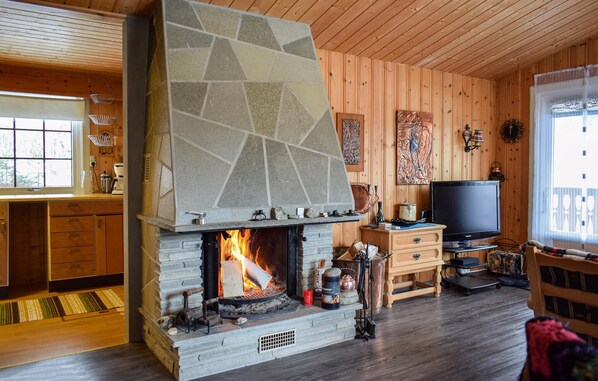 單棟房屋 (Granli) | 客廳 | 電視