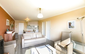Apartment | Living room | Smart TV