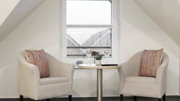 Apartment | Living room