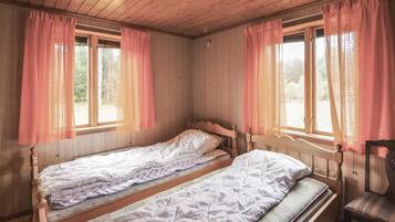 House | 2 bedrooms, free WiFi