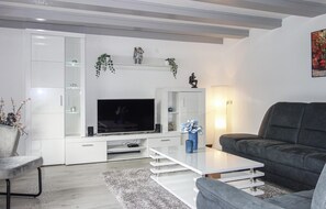 House | Living room