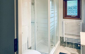 Maison (Chalet 46) | Salle de bain