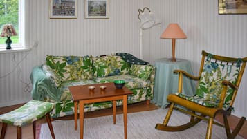 Apartamento | Sala de estar | TV