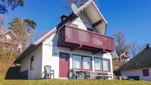 House | Exterior - Nice Home in Kirchheim With 3 Bedrooms, Wifi and Sauna (Kirchheim)