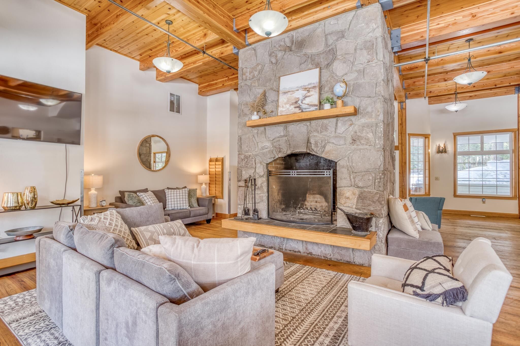 Two Government Camp Lodge's Hot Tubs, Room for the Whole Family!