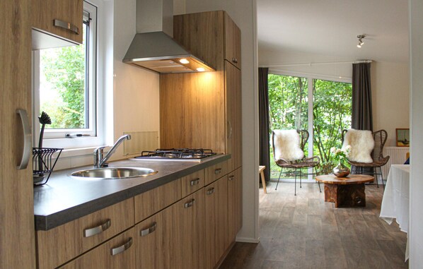 House (Chalet 11) | Private kitchen