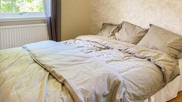 House | 2 bedrooms, free WiFi