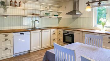 House | Private kitchen