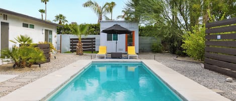 Beheizter Pool