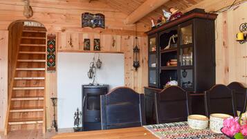 House | Living room