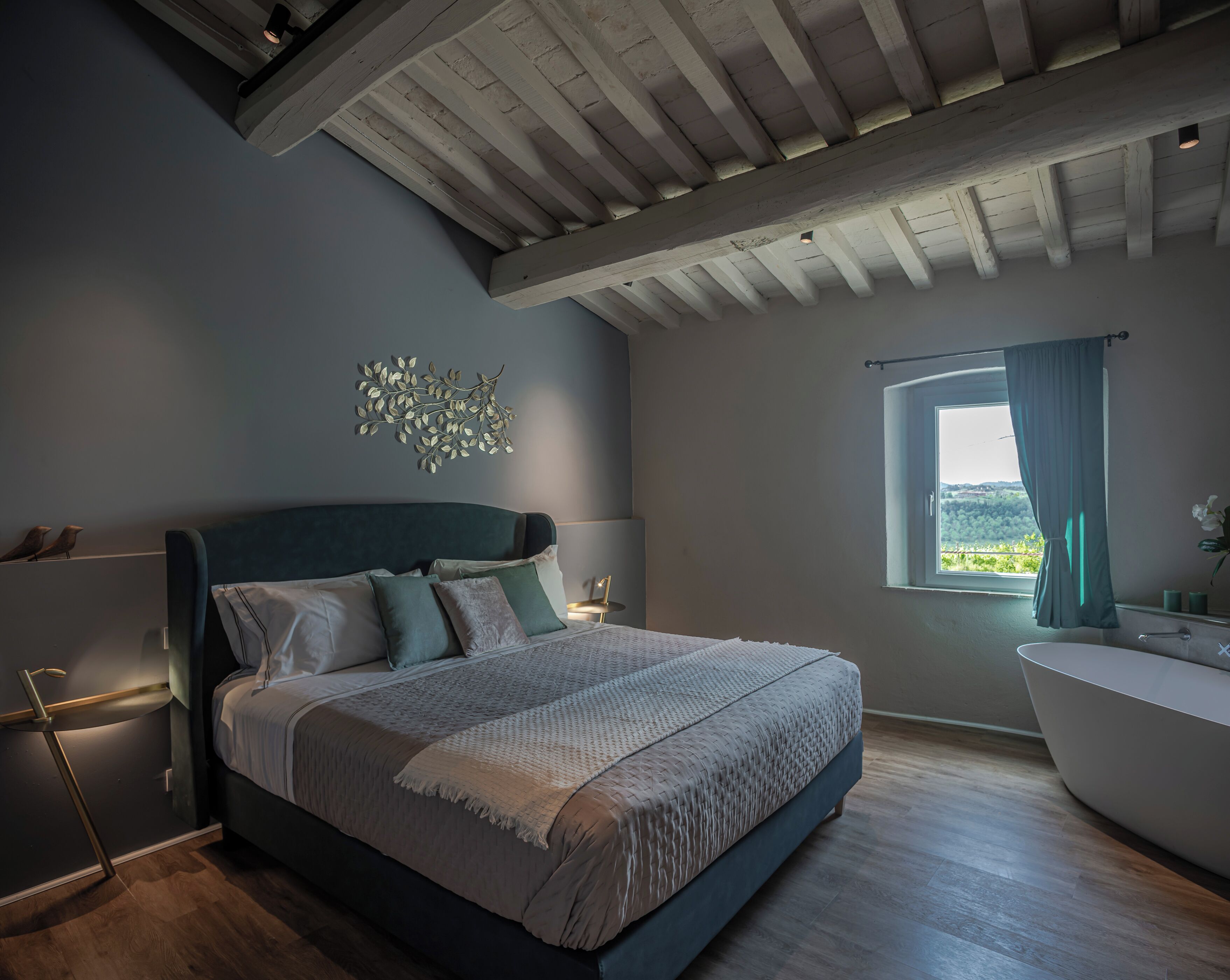 6 Schlafzimmer, Allergikerbettwaren, Daunenbettdecken, Zimmersafe
