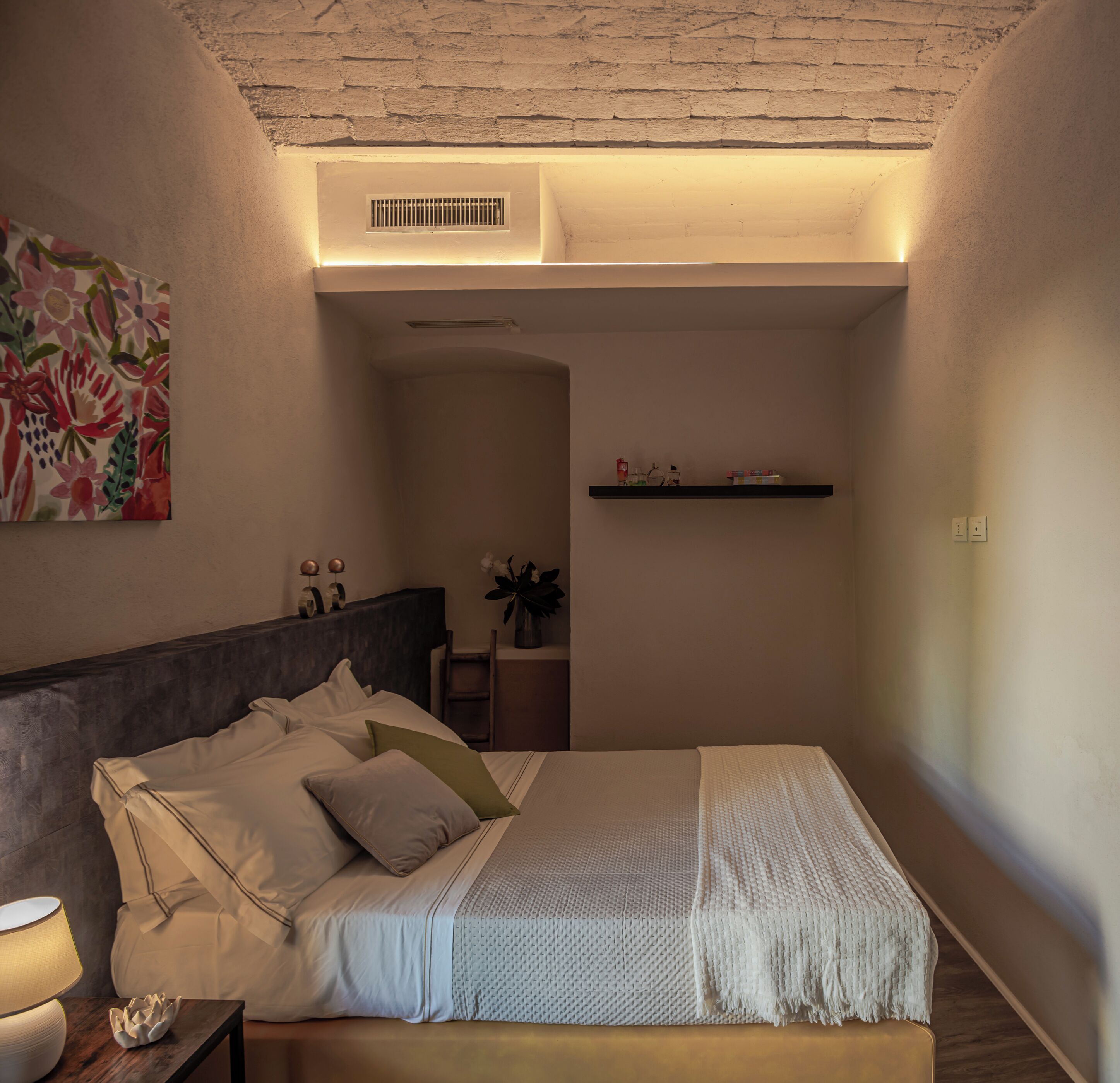 6 chambres, literie hypoallergénique, couette en duvet d'oie