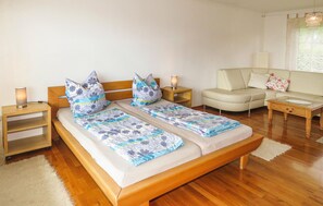 Apartamento | 3 quartos, Wi-Fi de cortesia, roupa de cama