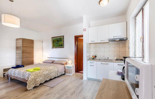 Apartment | Free WiFi