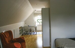Apartment | Living room | TV - Nice Apartment in Ygne With Wifi (Visby)