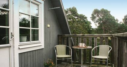 Nice Apartment in Ygne With Wifi