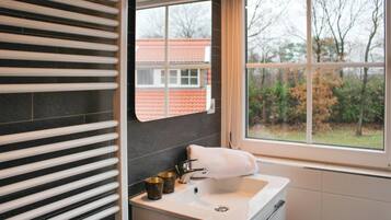 House (Buitengoed Het Lageveld - 84) | Bilik Mandi