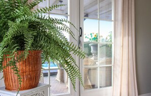 Living room - Stunning Home in Tzummarum With Wifi, Outdoor Swimming Pool and Heated Swimming Pool (Tzummarum)