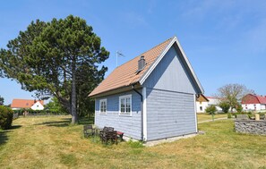 House | Exterior - Stunning Home in Stånga With 1 Bedrooms and Wifi (Stånga)