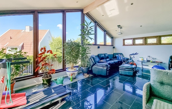 House | Living room