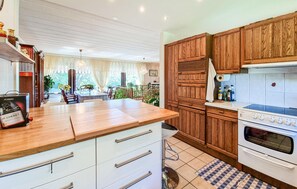 House | Private kitchen