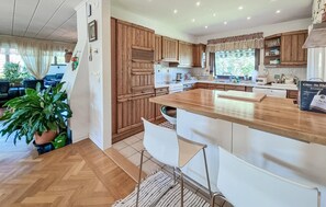 House | Private kitchen