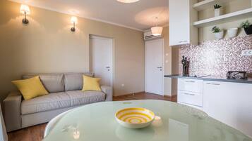 Apartment | Living room