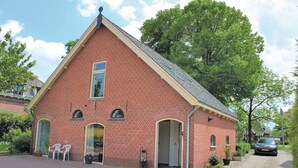 House | Exterior - Stunning Home in De Meern With 3 Bedrooms and Wifi (De Meern)
