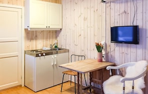 Apartamento (Nordseter Sportell 271) | Cozinha privada | Geladeira, talheres/pratos/utensílios de cozinha
