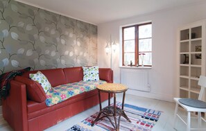 House | Living room - Beautiful Home in Visby With 1 Bedrooms (Visby)