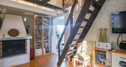 Awesome Home in Falköping With 2 Bedrooms