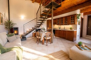 TV, fireplace, foosball, table tennis - The Country House, totally exclusive for groups and family units. (Piemonte)