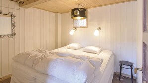 Room - Beautiful Apartment in Sysslebäck With 2 Bedrooms and Wifi (Sysslebäck)