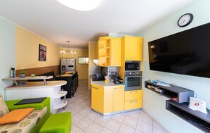 Apartment | Living room | Smart TV