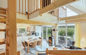 Ferienhaus | Wohnzimmer | Smart-TV